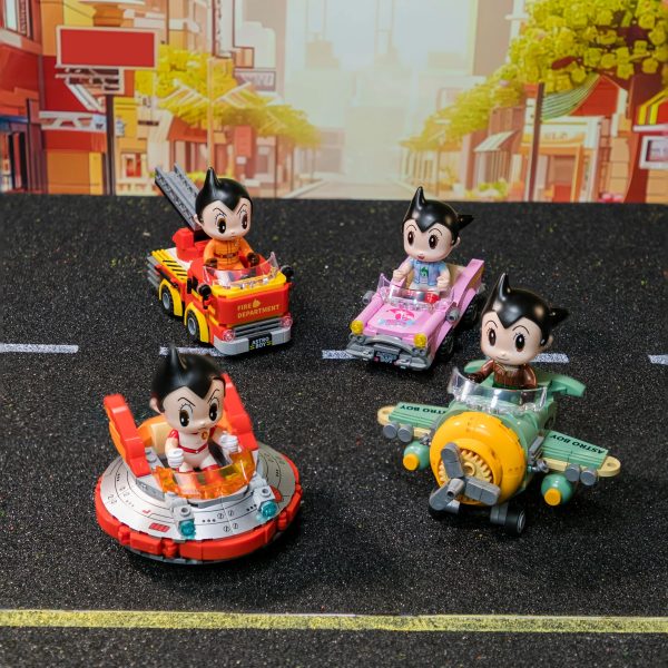 125pc Astro Boy in UFO Construction Set on Sale