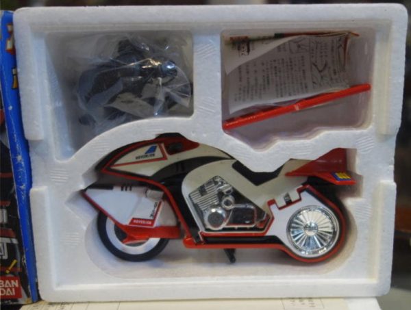 Bandai Metal Hero Series Jikuu Senshi Spielban Hobarian Bike Action Figure Fashion